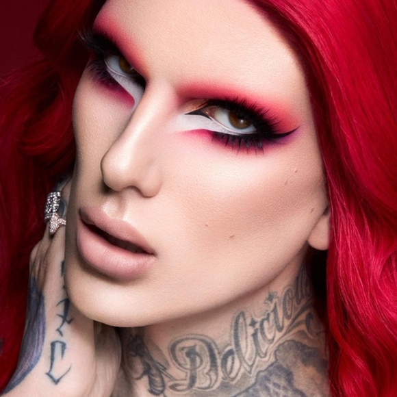 JEFFERY STAR MAKEUP AND MORE WITH LOTS OF GIVEAWAYS...LIVE Oct 7, 10:30 PM EST - Picture 2 of 3